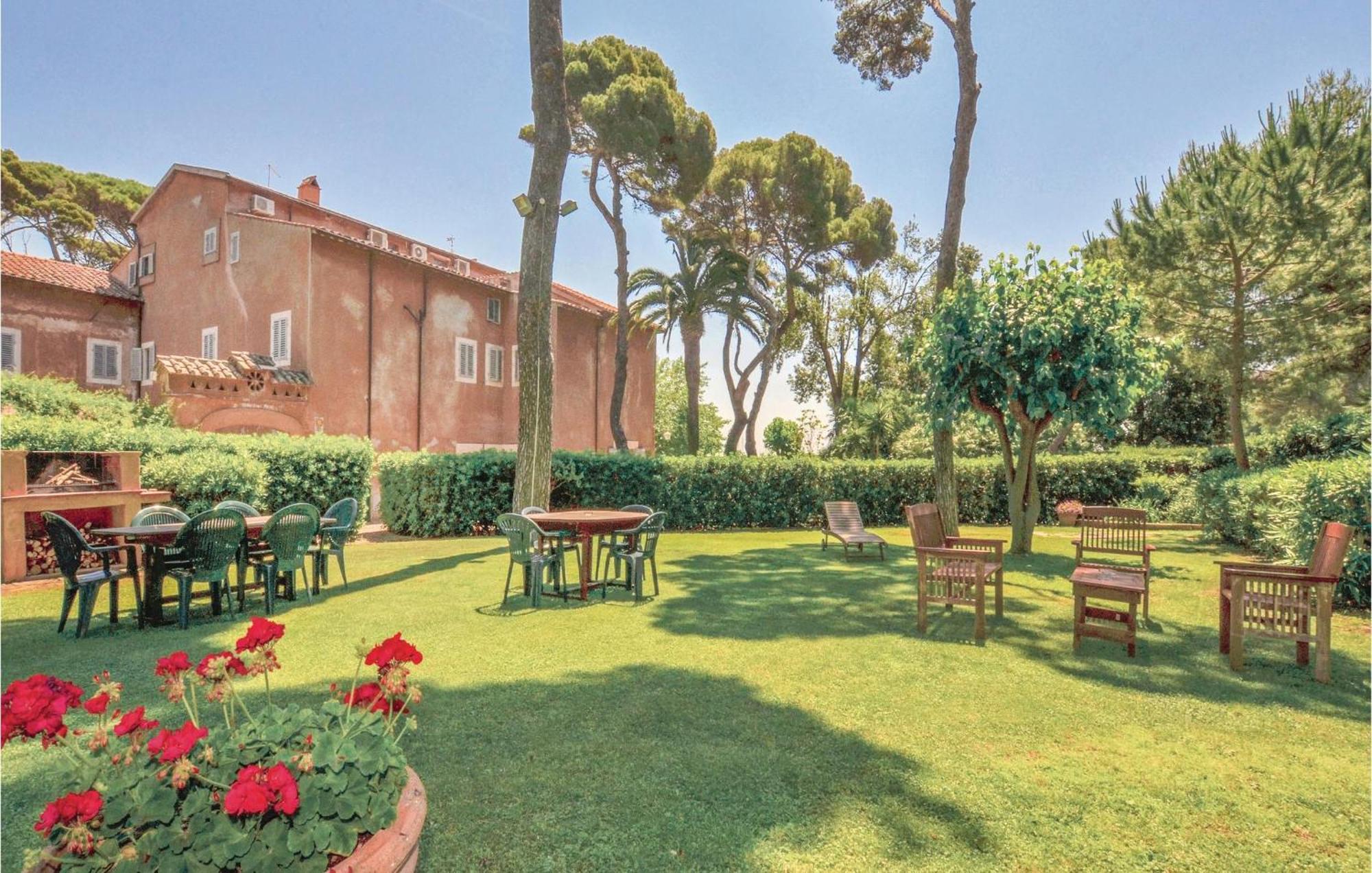 Apartament Posta Santa Marinella Zewnętrze zdjęcie